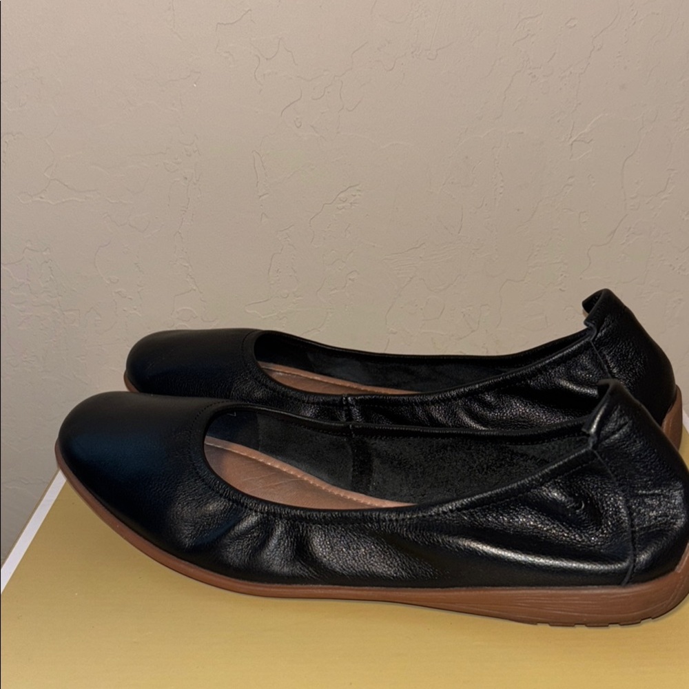 Josef Seibel Elegant Black Leather Women's Flats